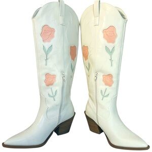 Floral Embroidered White Western Boots